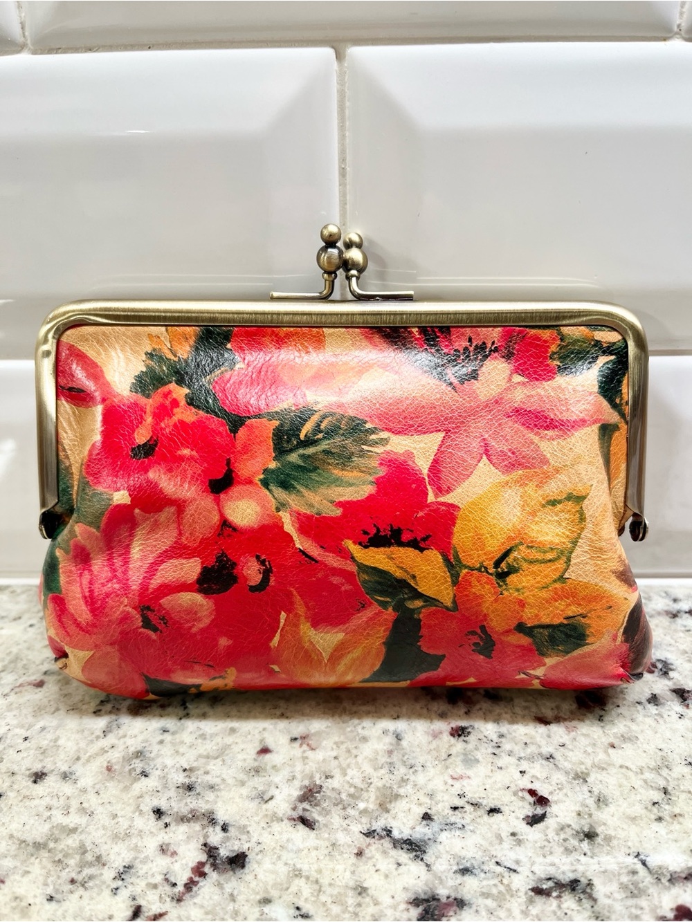 Patricia Nash Floral Kiss Lock Small Clutch NWOT